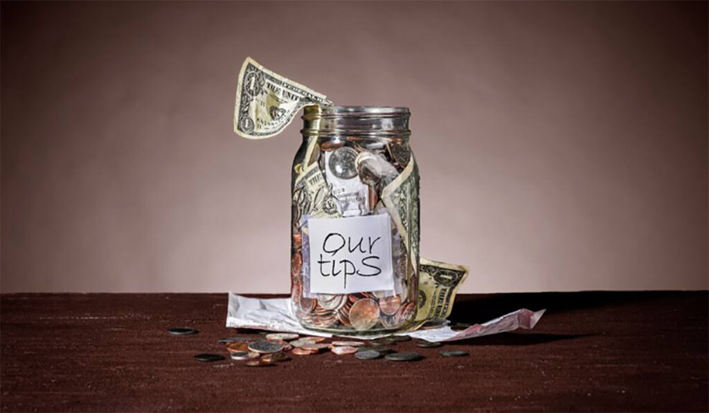 How much to tip in Peru?